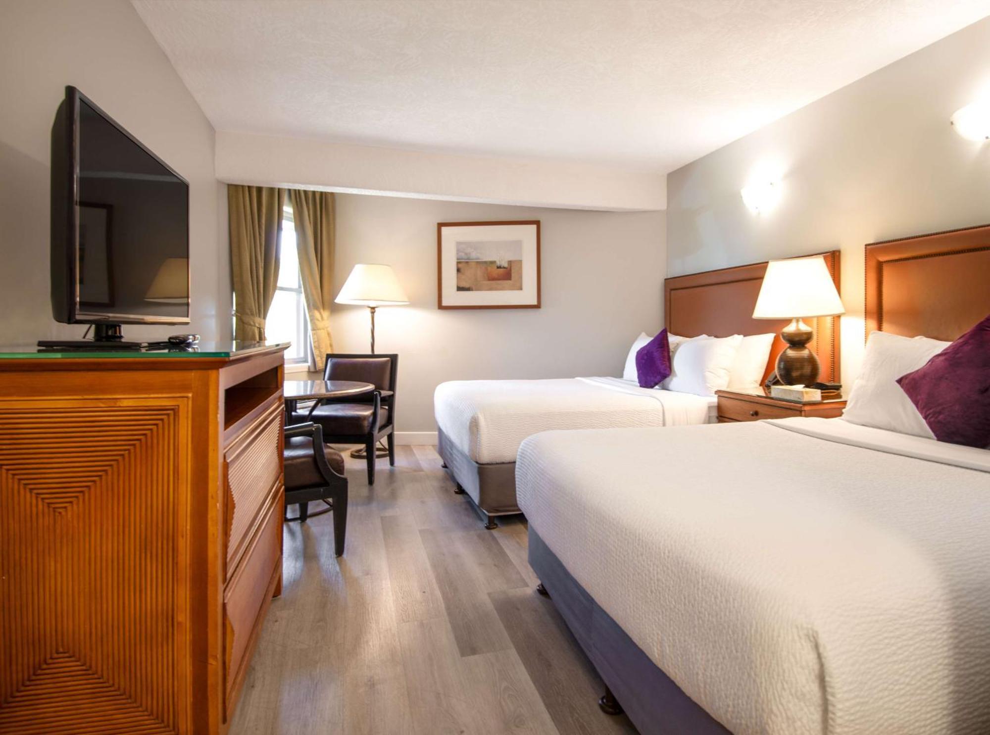 Coast Parksville Hotel ภายนอก รูปภาพ