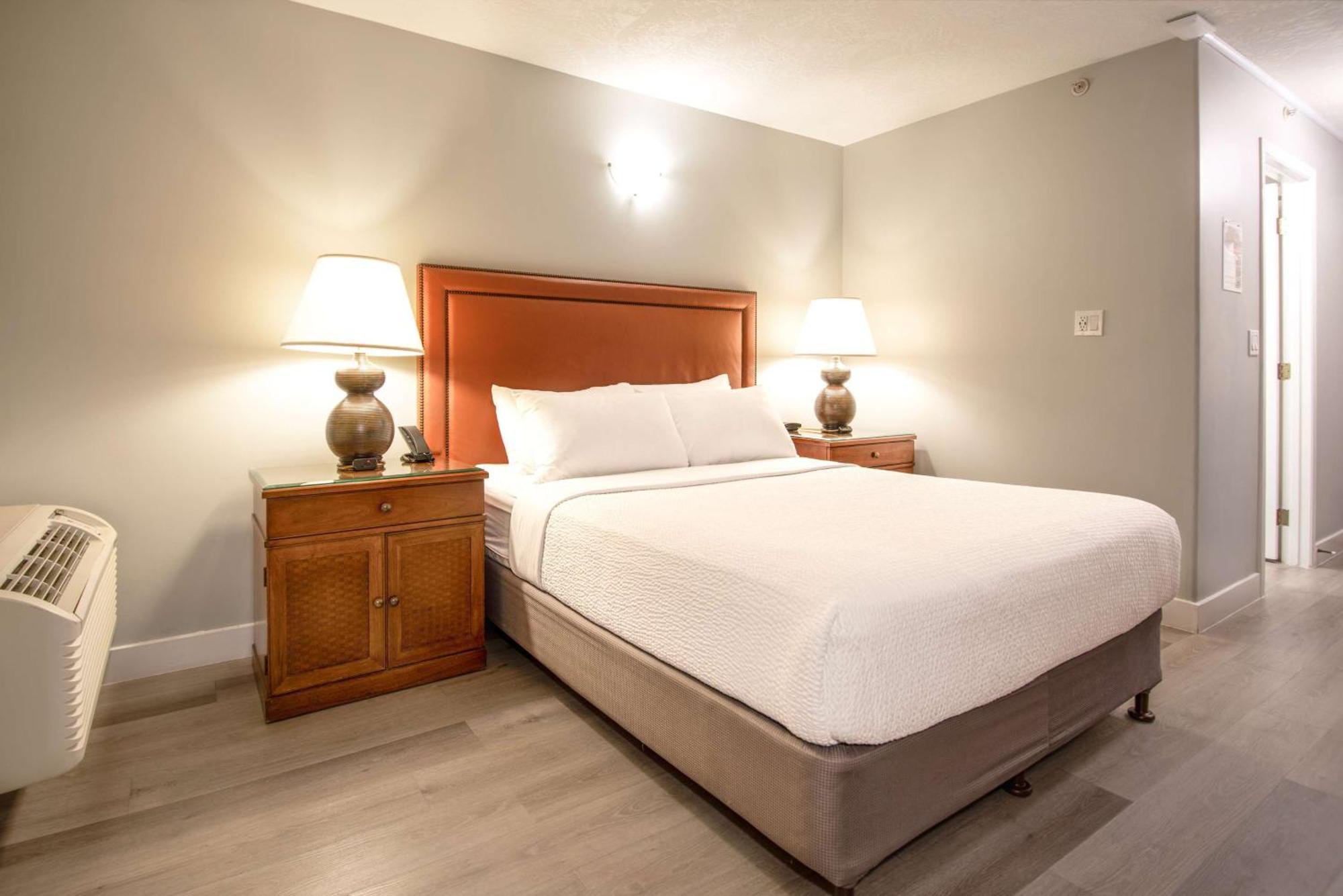 Coast Parksville Hotel ภายนอก รูปภาพ