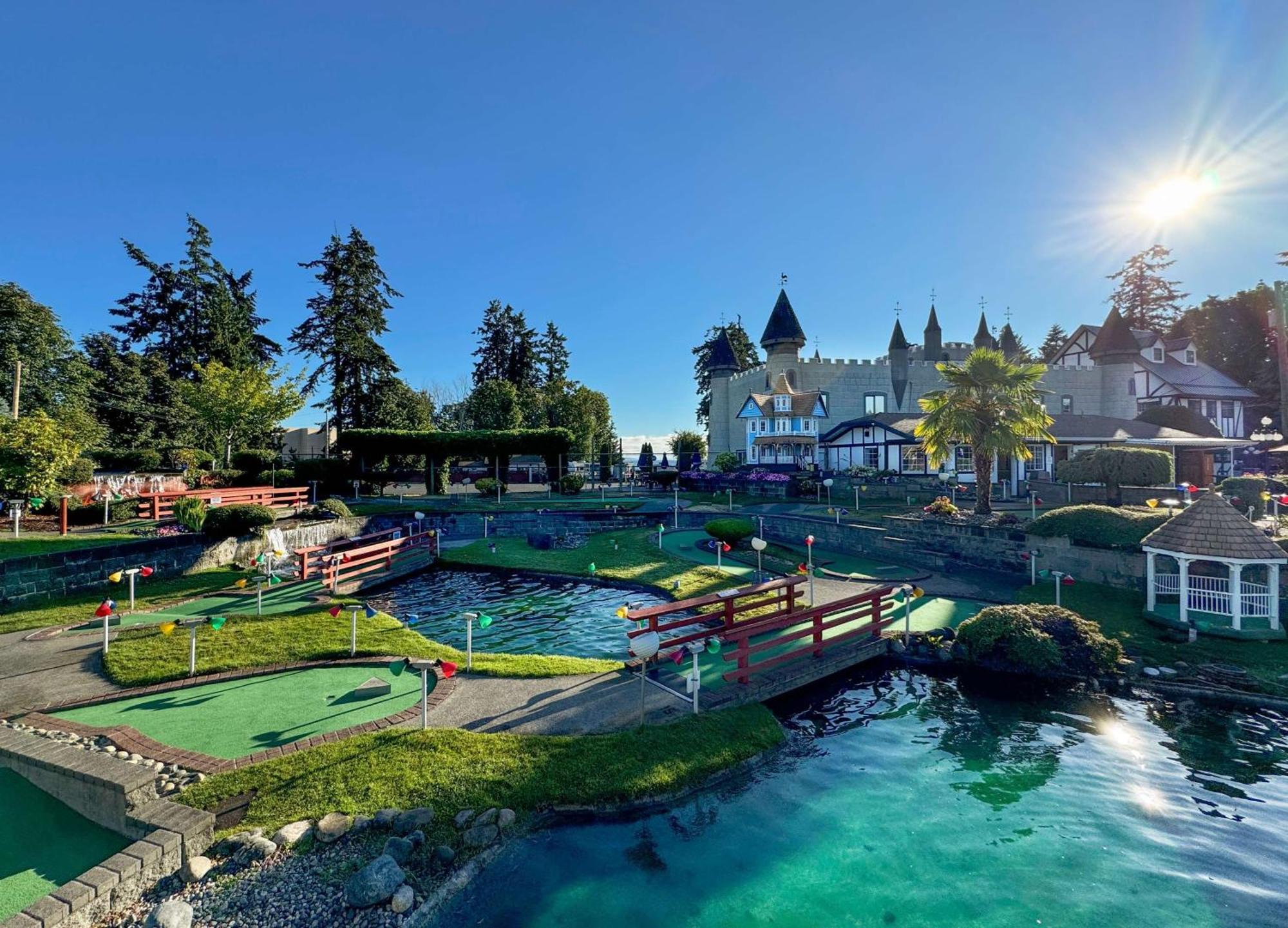 Coast Parksville Hotel ภายนอก รูปภาพ