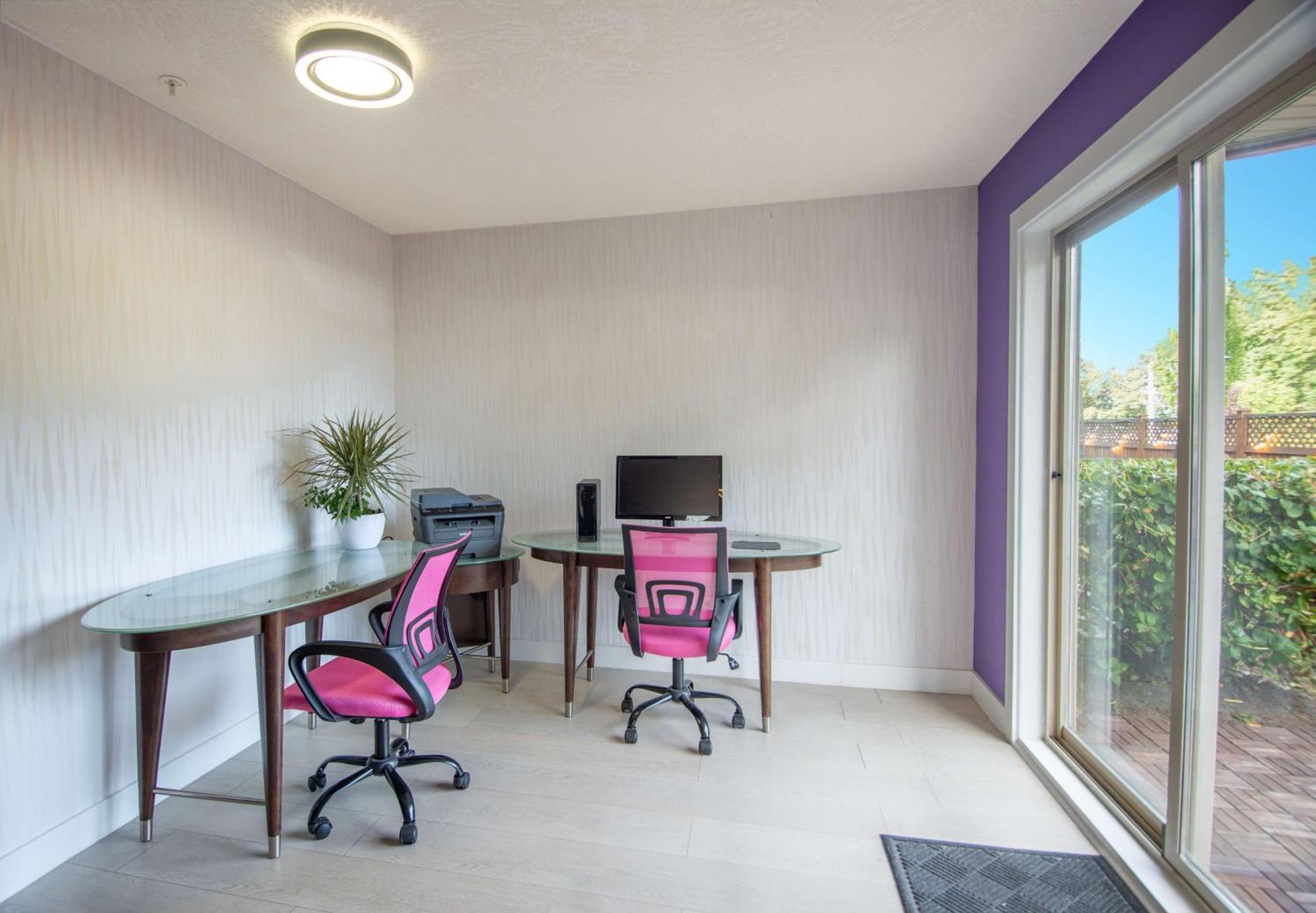 Coast Parksville Hotel ภายนอก รูปภาพ